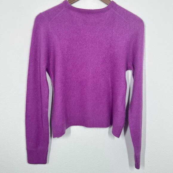 100% Cashmere Purple Crew Neck Sweater - Picture 2 of 7